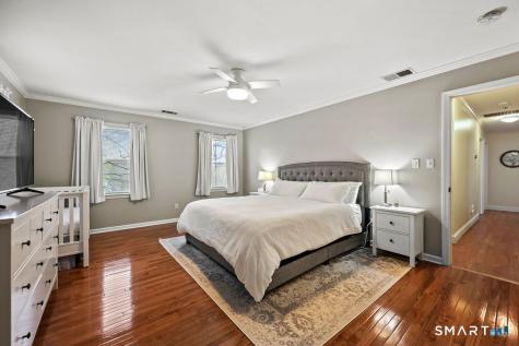 11 Cricket Lane Avon CT 06001