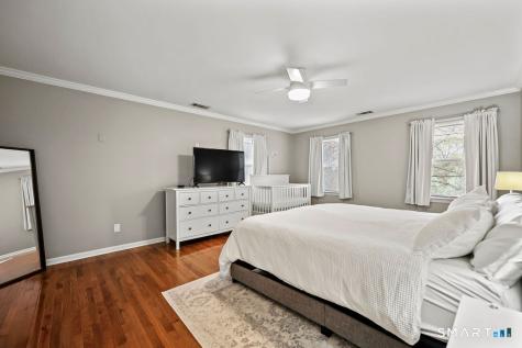 11 Cricket Lane Avon CT 06001
