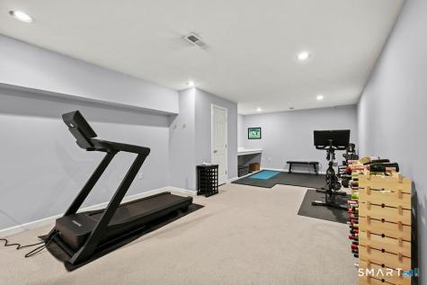 11 Cricket Lane Avon CT 06001