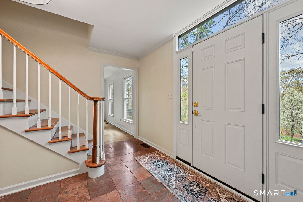 11 Cricket Lane Avon CT 06001