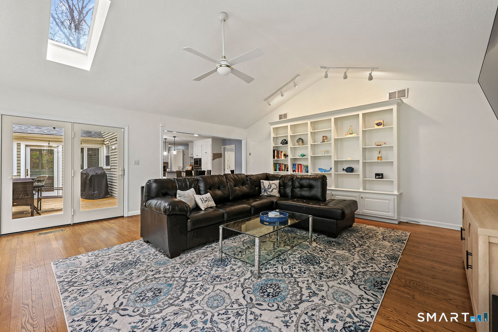 11 Cricket Lane Avon CT 06001