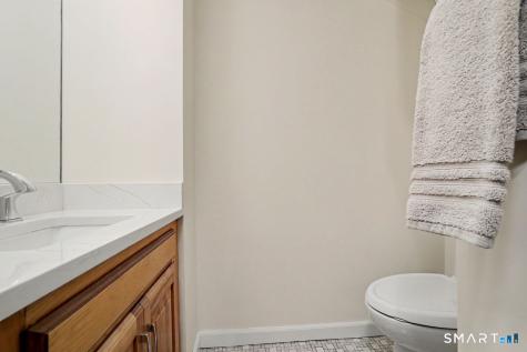 18 Cherryfield Drive West Hartford CT 06107