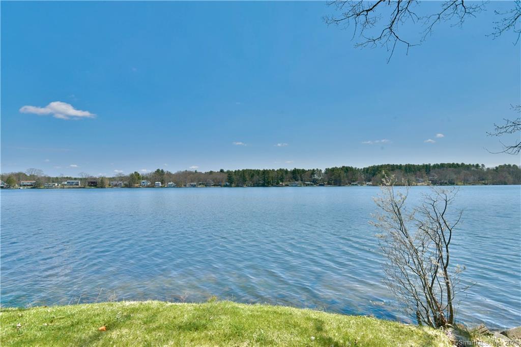 23 Becola Road Thompson CT 06277