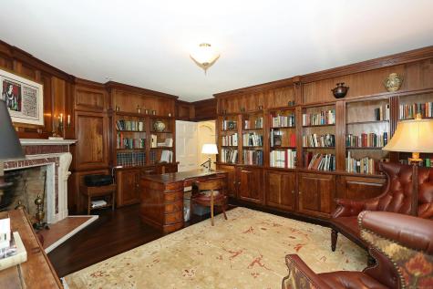 27 Country Club Road Ridgefield CT 06877