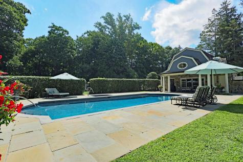 27 Country Club Road Ridgefield CT 06877