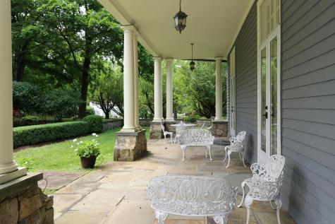 27 Country Club Road Ridgefield CT 06877