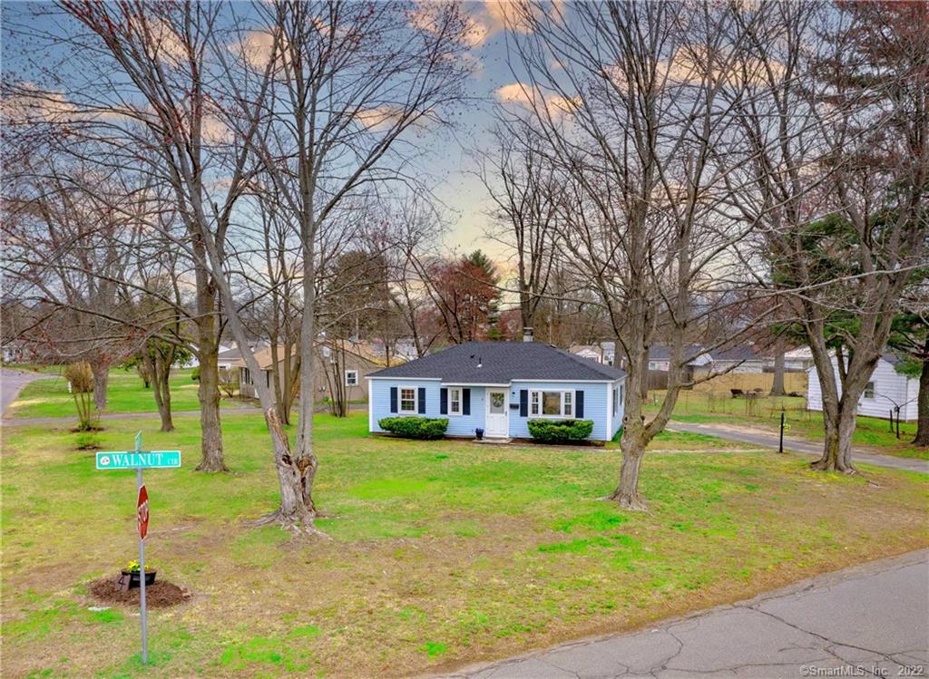 4 Walnut Circle Windsor Locks CT 06096