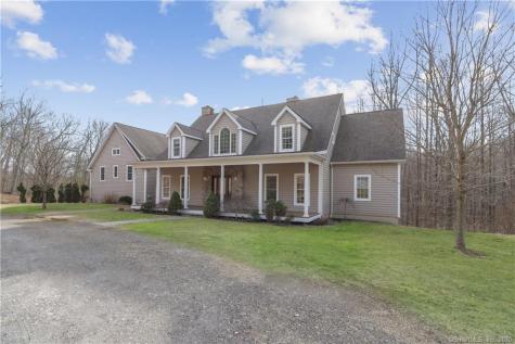 68 Carriage Lane Roxbury CT 06783