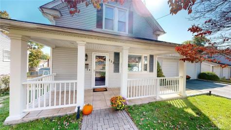 113 Old Stratfield Road Fairfield CT 06825