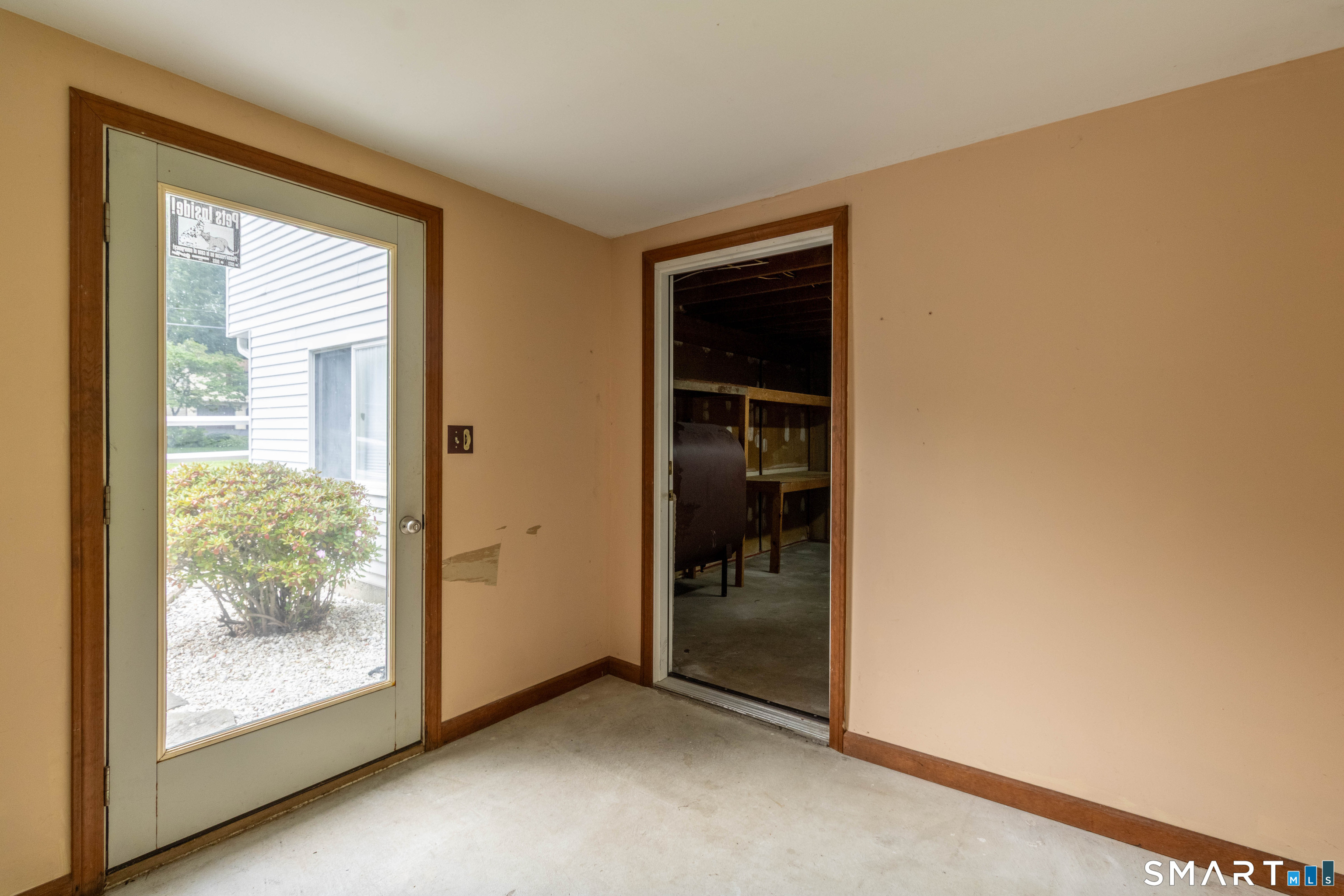 18 Crestwood Drive East Hampton CT 06424