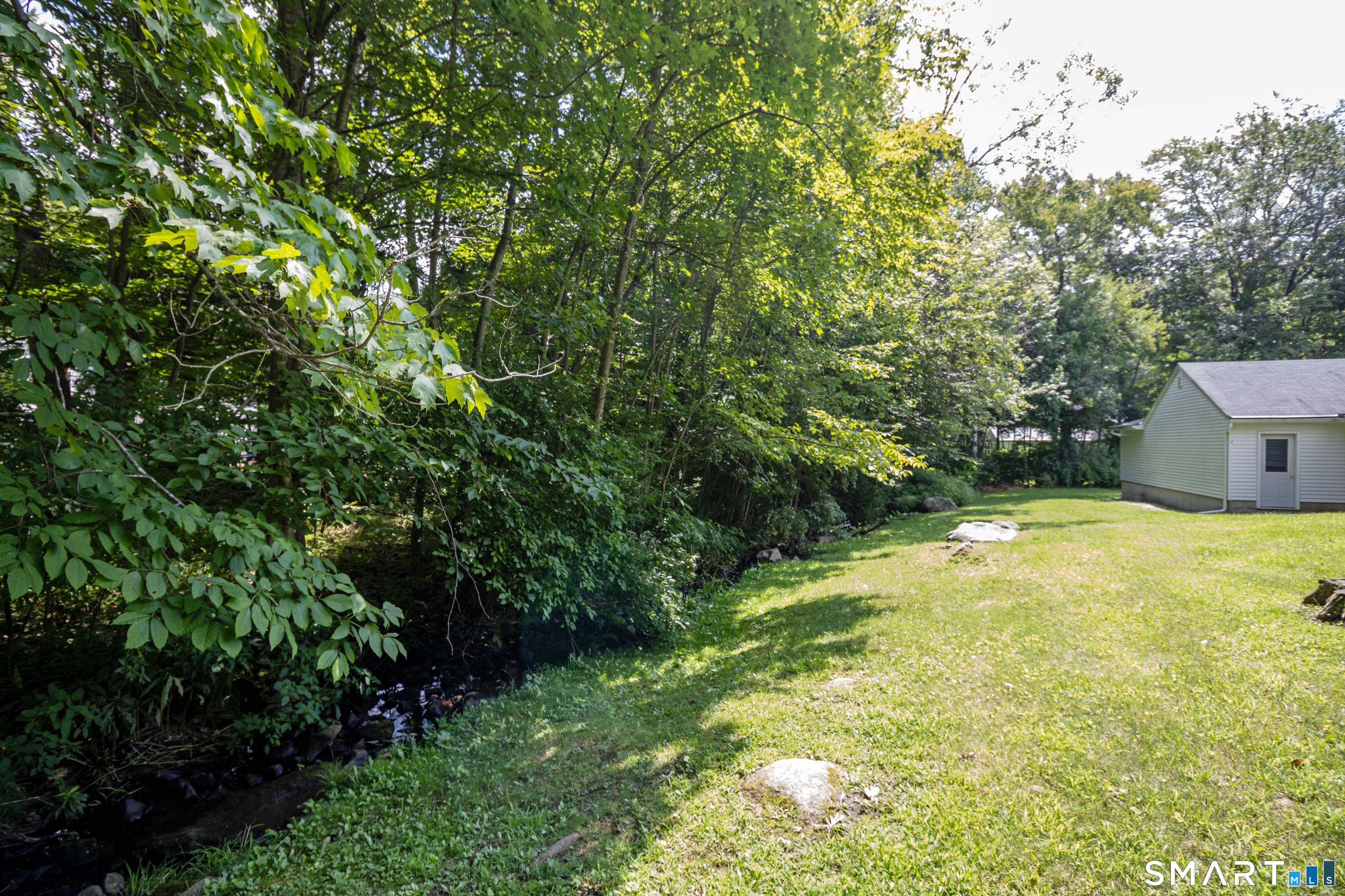 18 Crestwood Drive East Hampton CT 06424