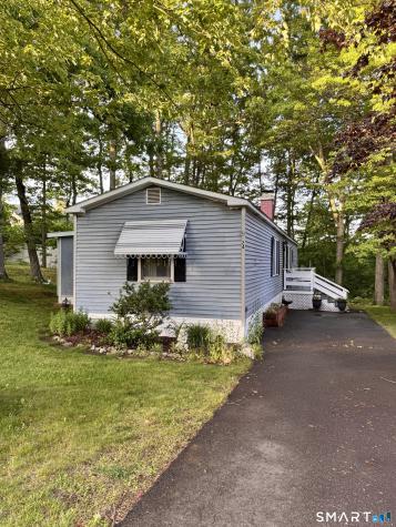 24 Stonewood Terrace Vernon CT 06066