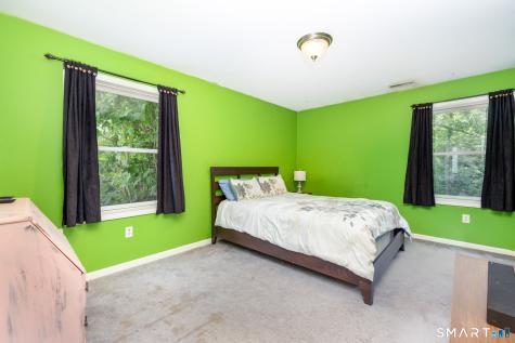 296 Lakemere Drive Southbury CT 06488