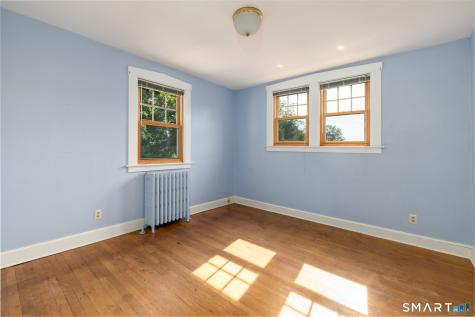 127 Roger Road New Haven CT 06515