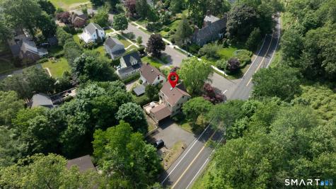 127 Roger Road New Haven CT 06515
