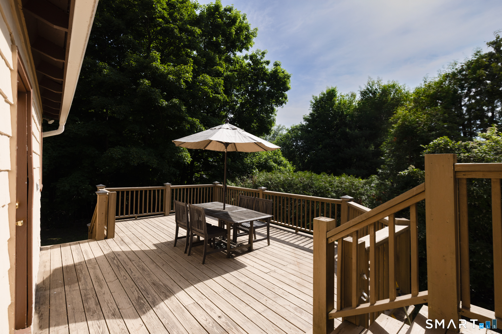 127 Roger Road New Haven CT 06515