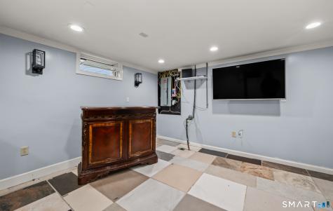 15 Fenway Drive Hamden CT 06517