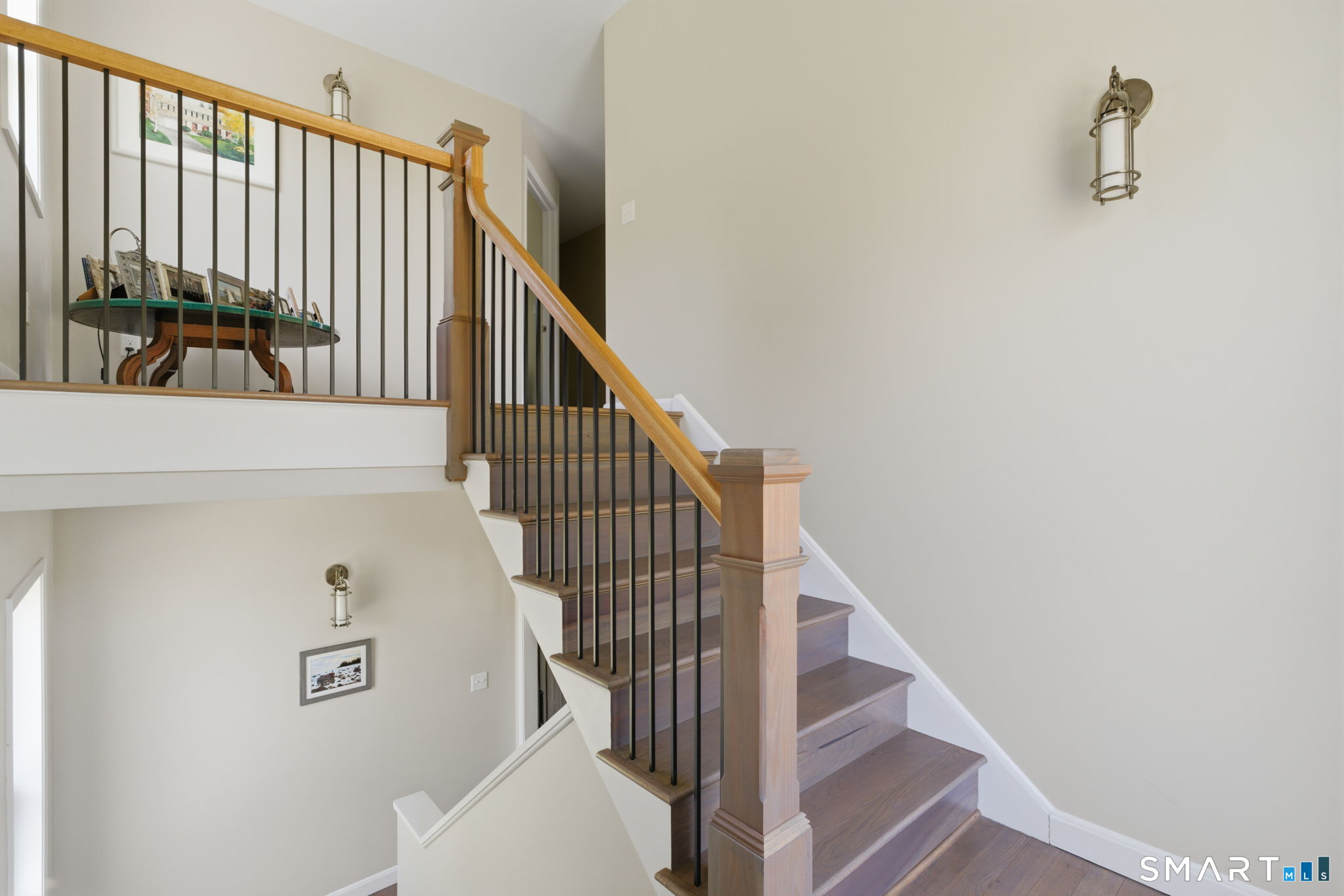 8 Buckingham Road Derby CT 06418