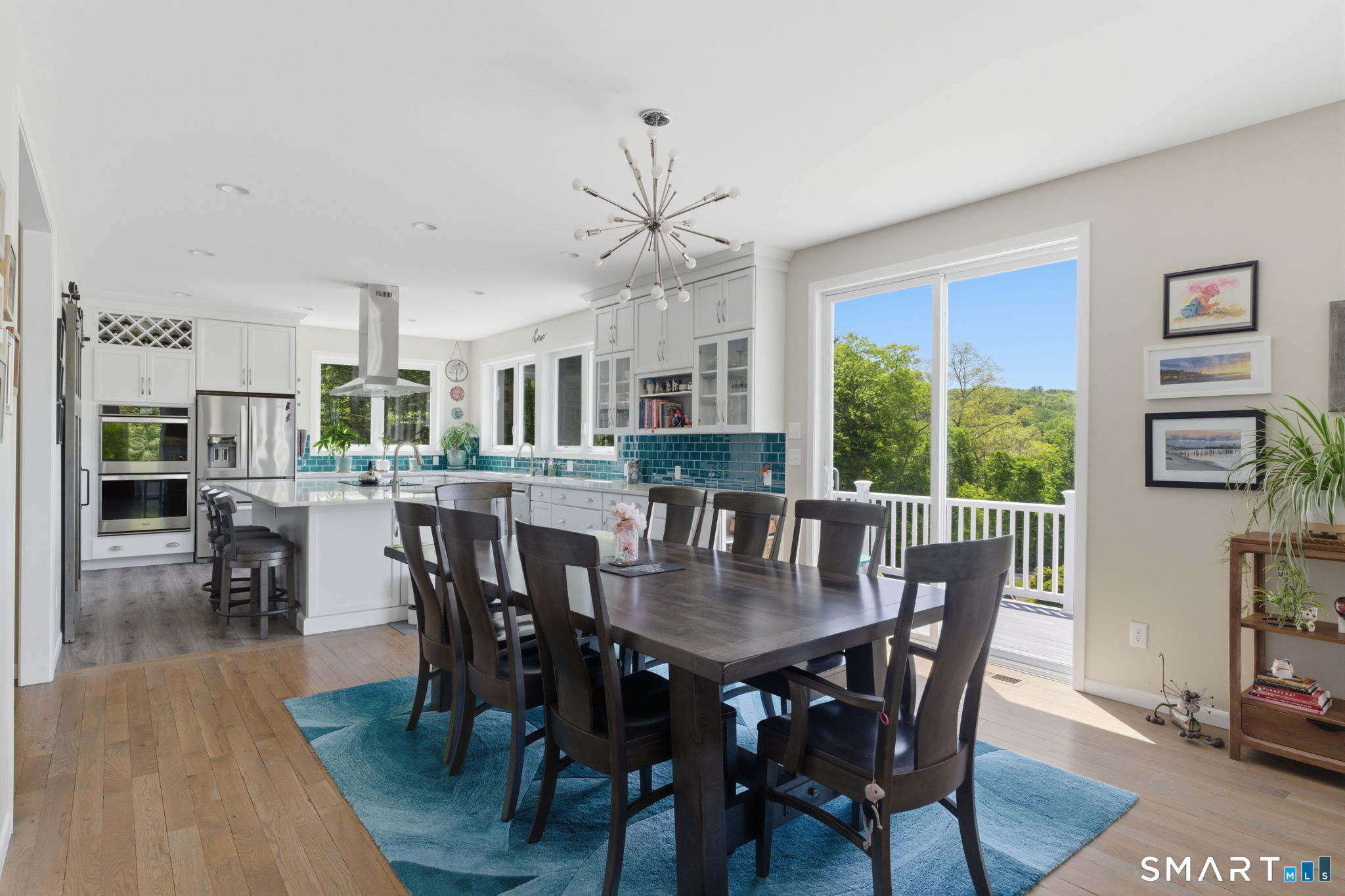 8 Buckingham Road Derby CT 06418
