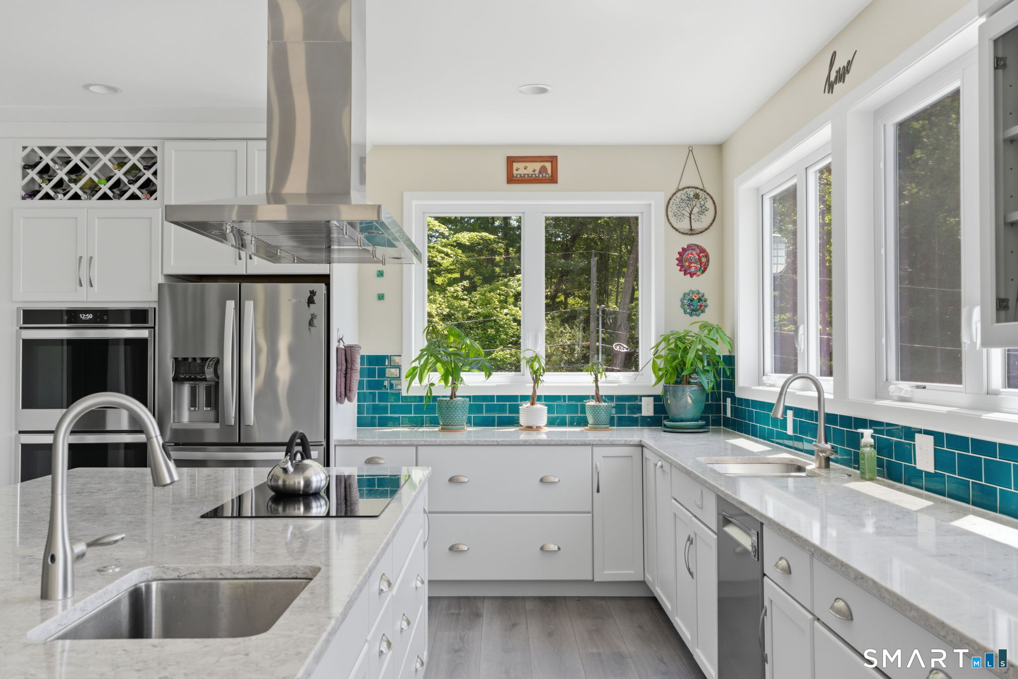 8 Buckingham Road Derby CT 06418