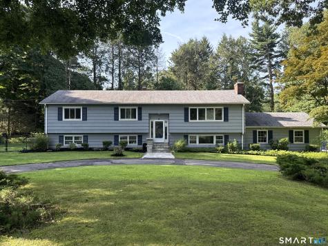 14 Watrous Lane Woodbridge CT 06525