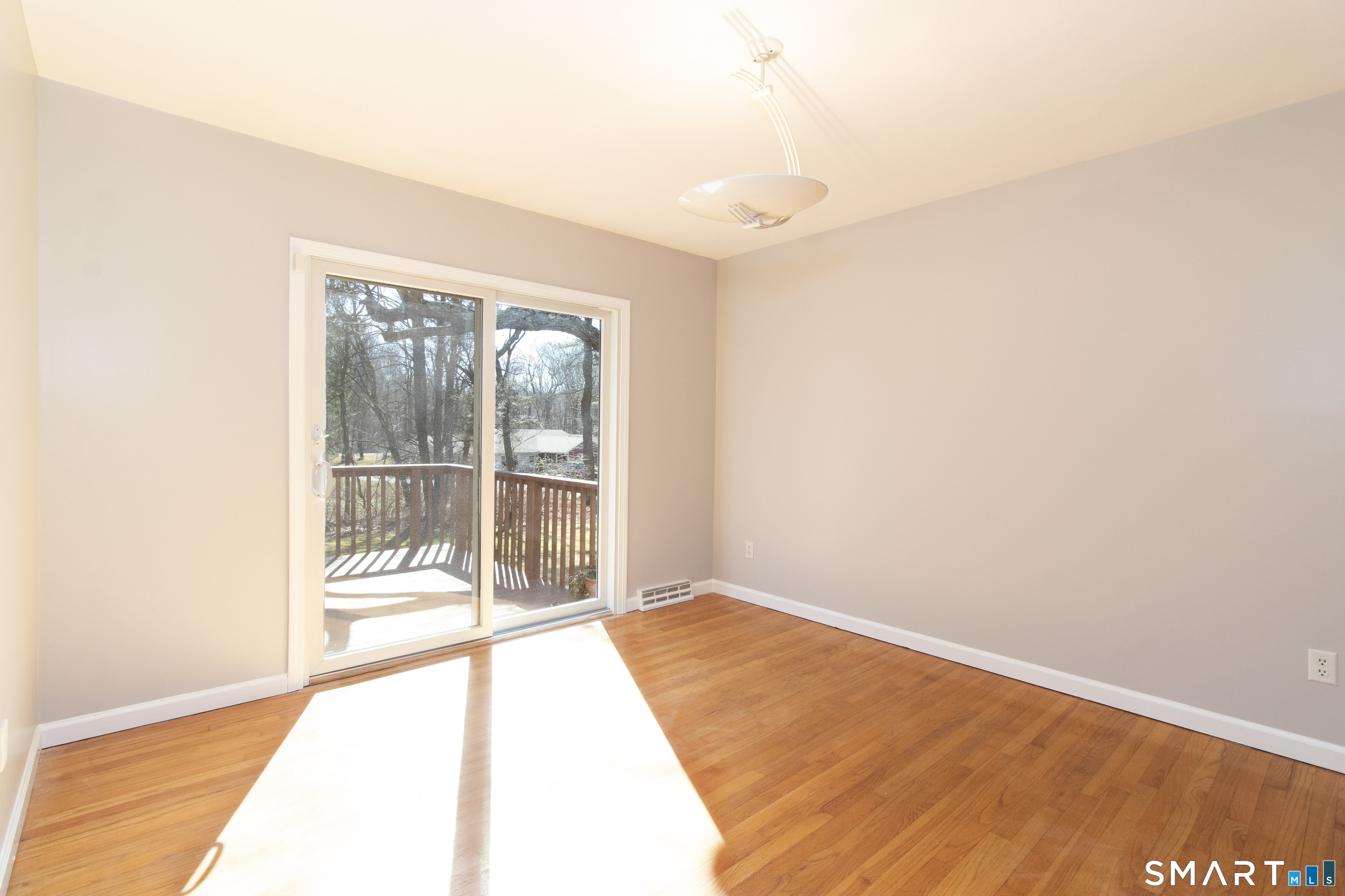 14 Watrous Lane Woodbridge CT 06525