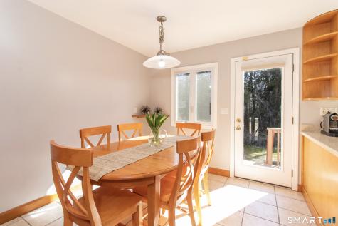 14 Watrous Lane Woodbridge CT 06525