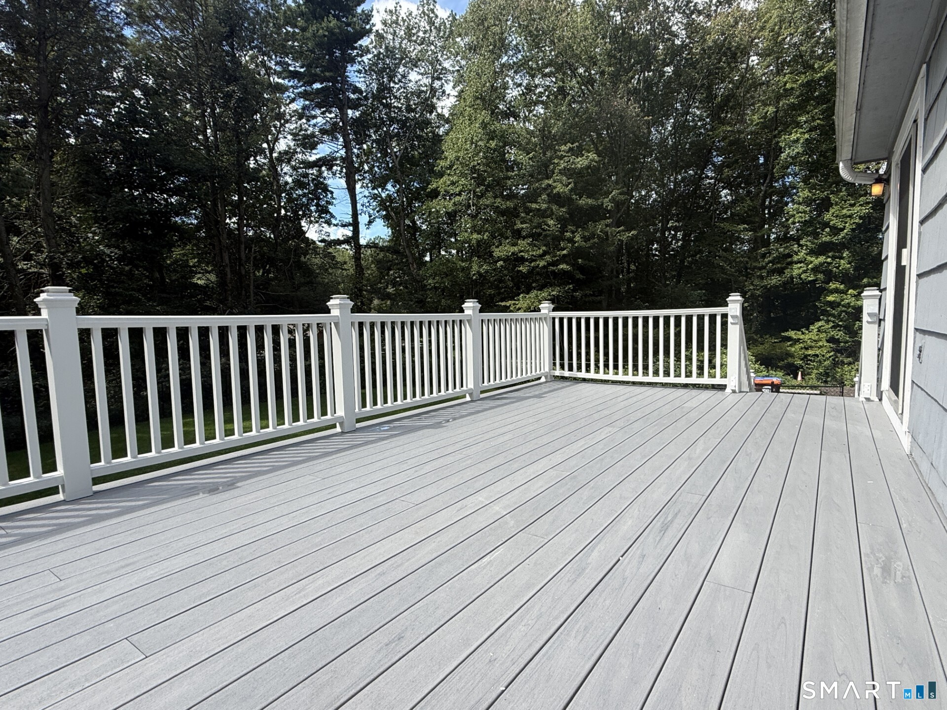 14 Watrous Lane Woodbridge CT 06525