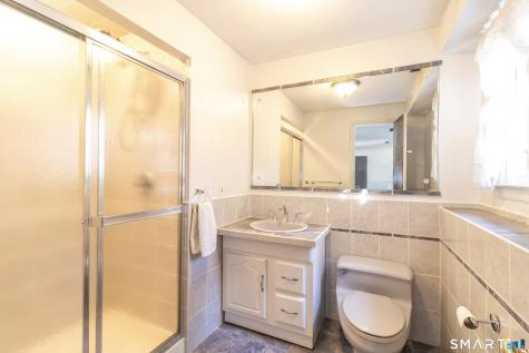 14 Watrous Lane Woodbridge CT 06525