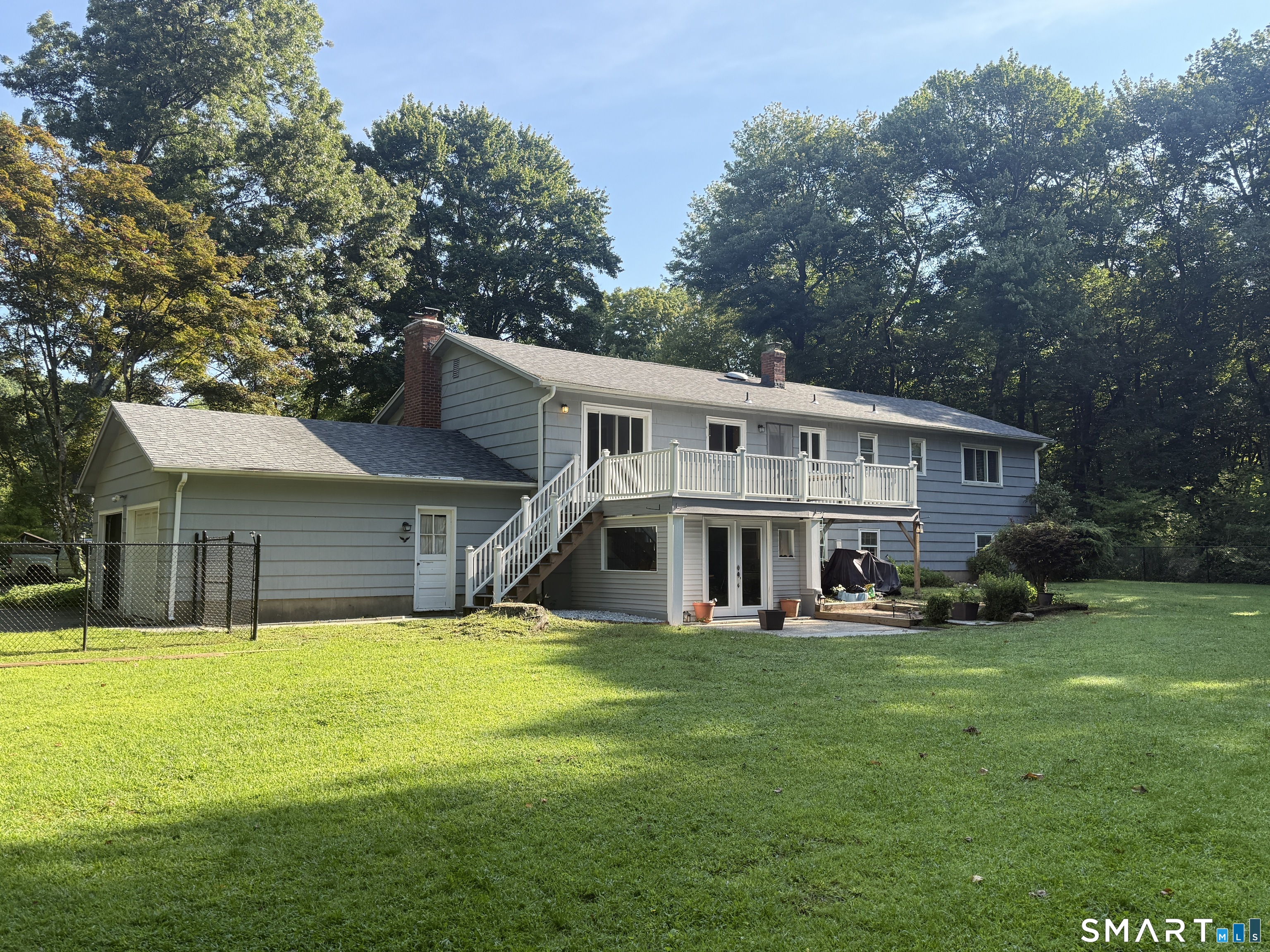 14 Watrous Lane Woodbridge CT 06525