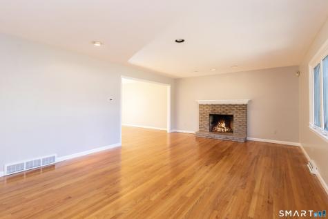 14 Watrous Lane Woodbridge CT 06525