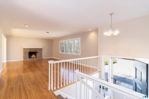 14 Watrous Lane Woodbridge CT 06525