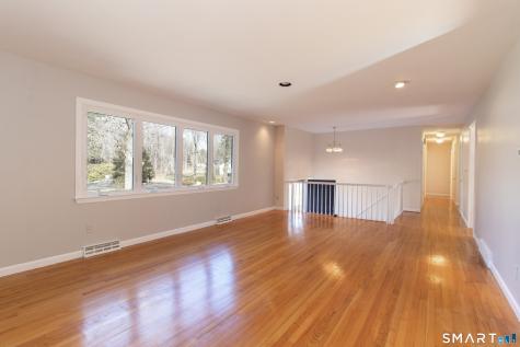 14 Watrous Lane Woodbridge CT 06525
