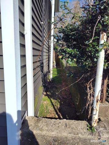 13 Rose Street Norwich CT 06360