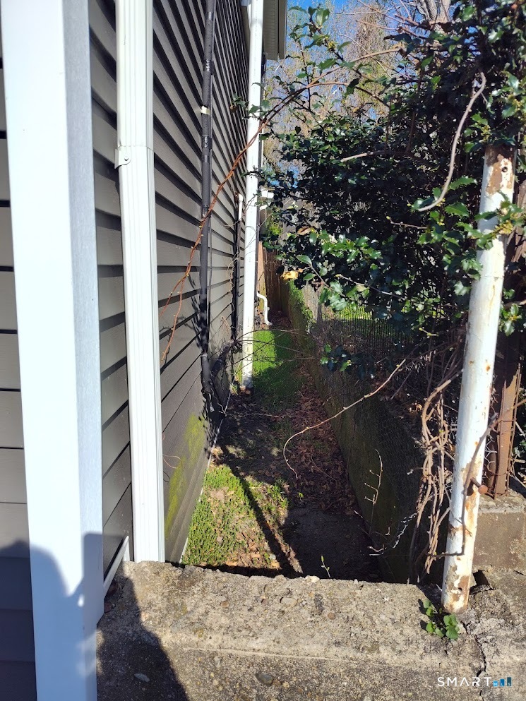 13 Rose Street Norwich CT 06360