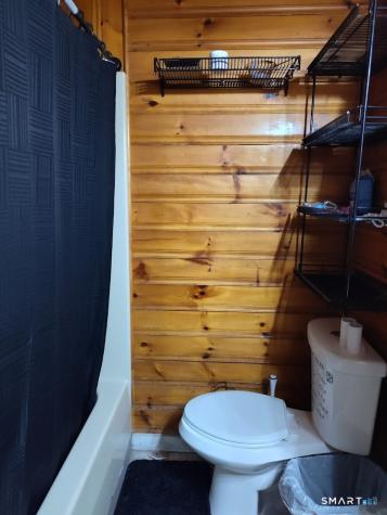 13 Rose Street Norwich CT 06360