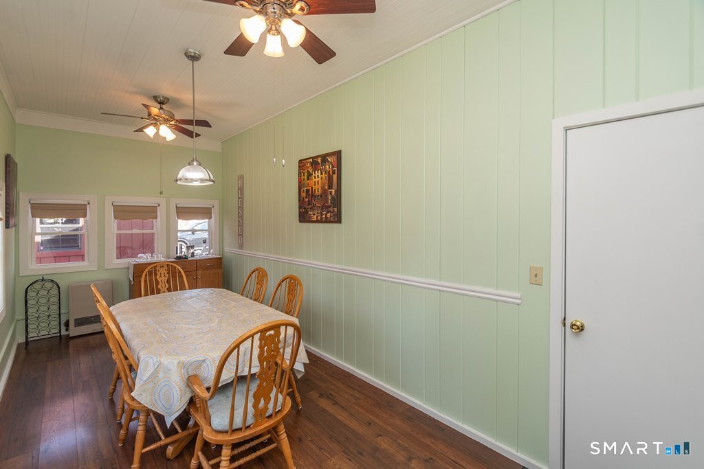 12 Crest Road Danbury CT 06811