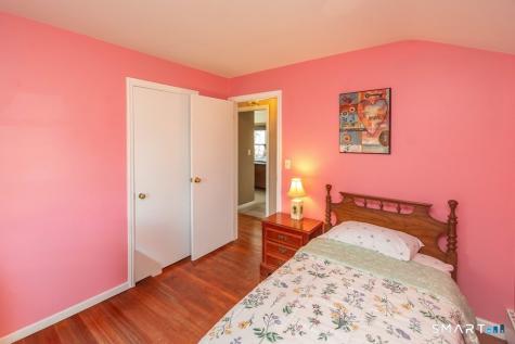 12 Crest Road Danbury CT 06811