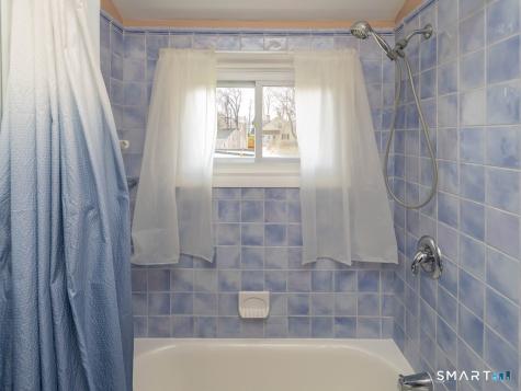 12 Crest Road Danbury CT 06811