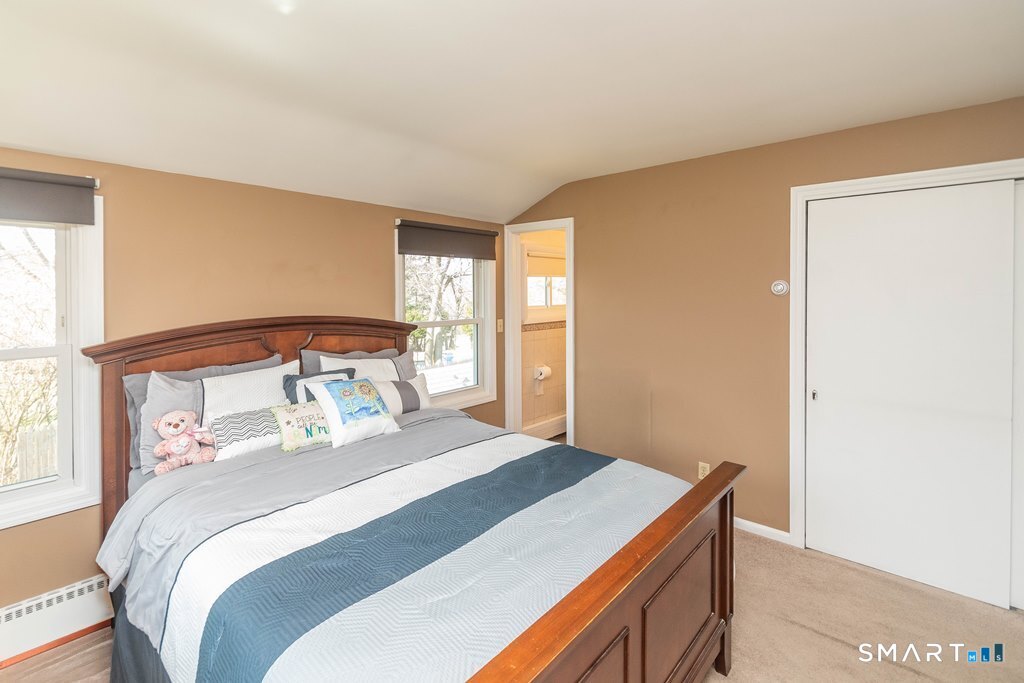 12 Crest Road Danbury CT 06811