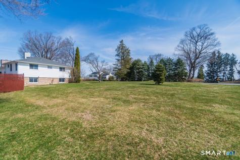 12 Crest Road Danbury CT 06811