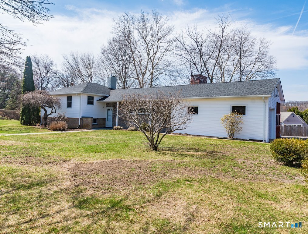 12 Crest Road Danbury CT 06811