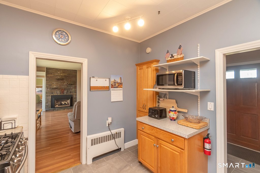 12 Crest Road Danbury CT 06811
