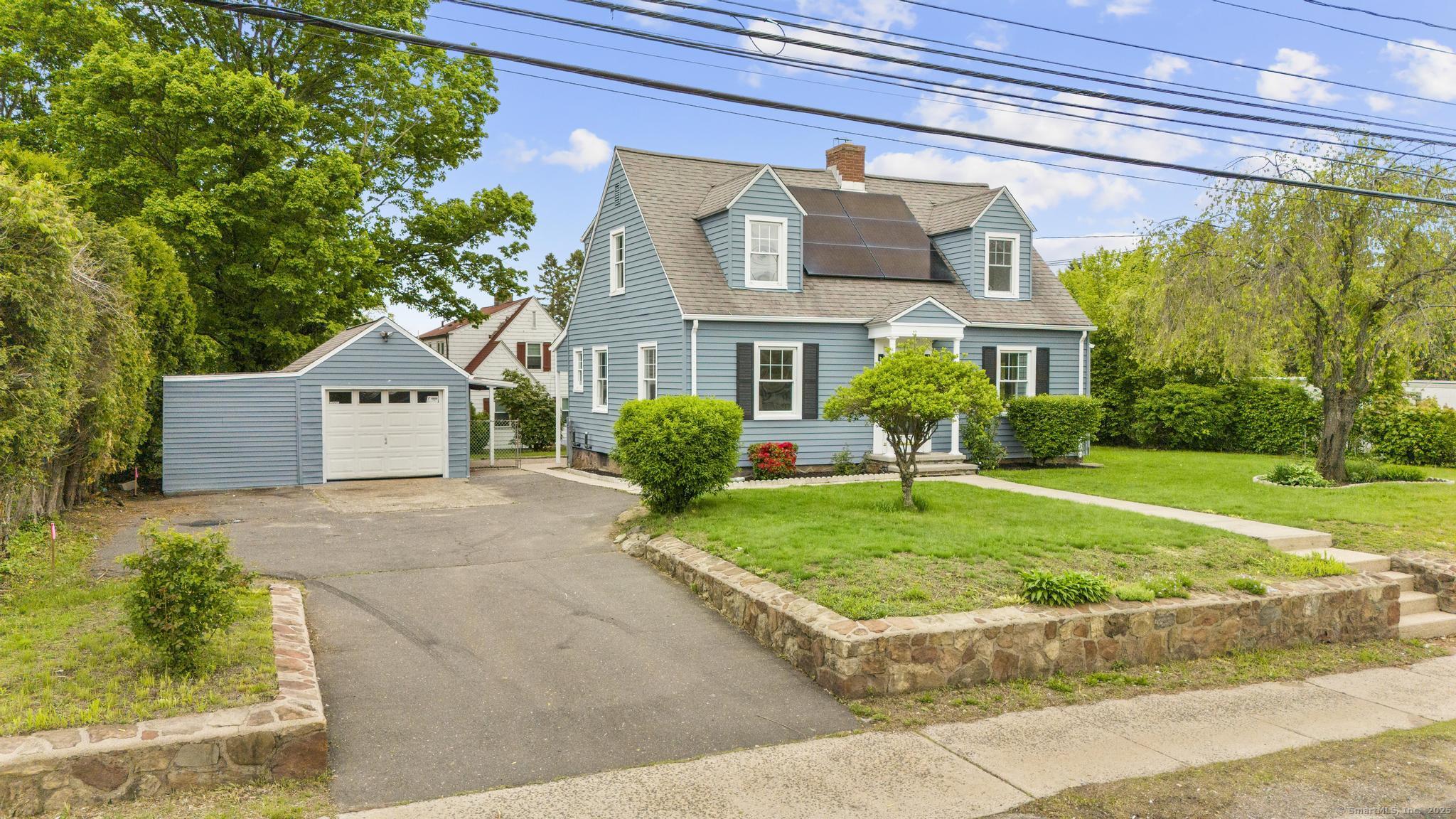727 Pine Street Bristol CT 06010