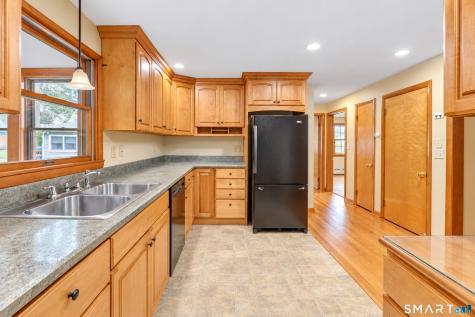 95 Lower Boulevard New London CT 06320