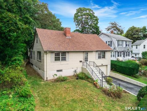 95 Lower Boulevard New London CT 06320