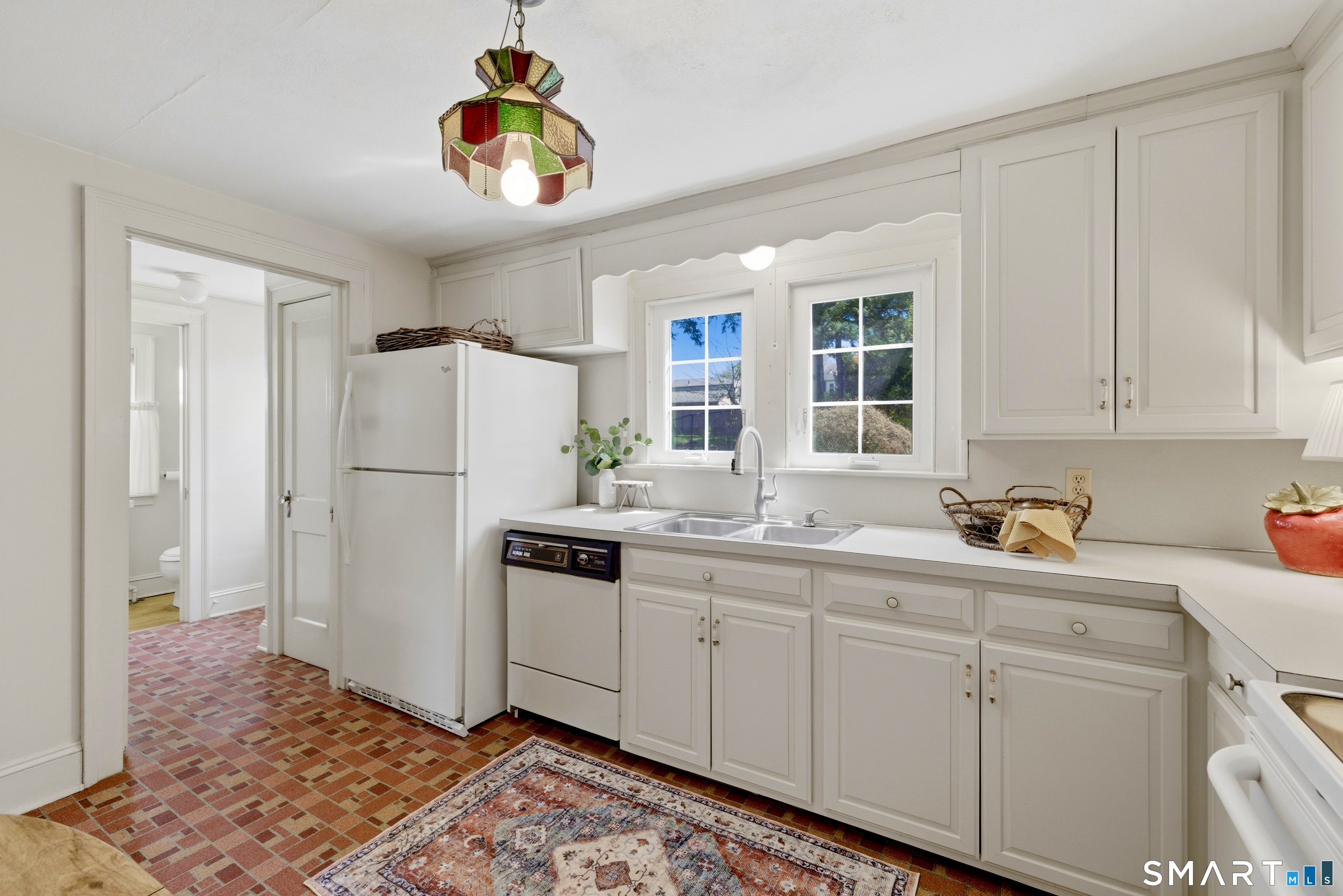 69 Warwick Street West Hartford CT 06119
