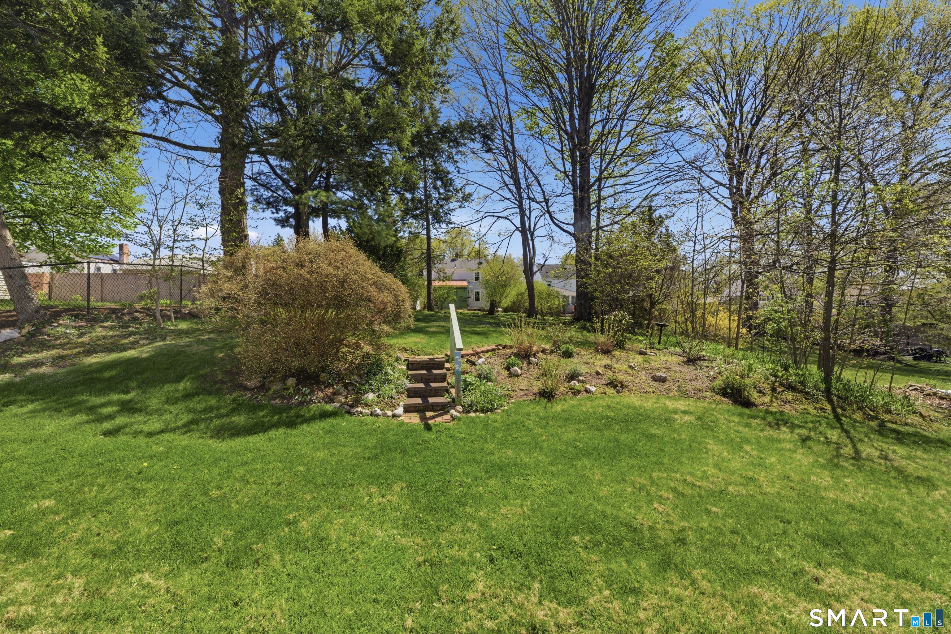 69 Warwick Street West Hartford CT 06119