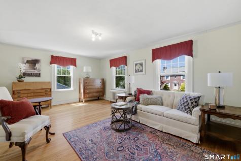 69 Warwick Street West Hartford CT 06119
