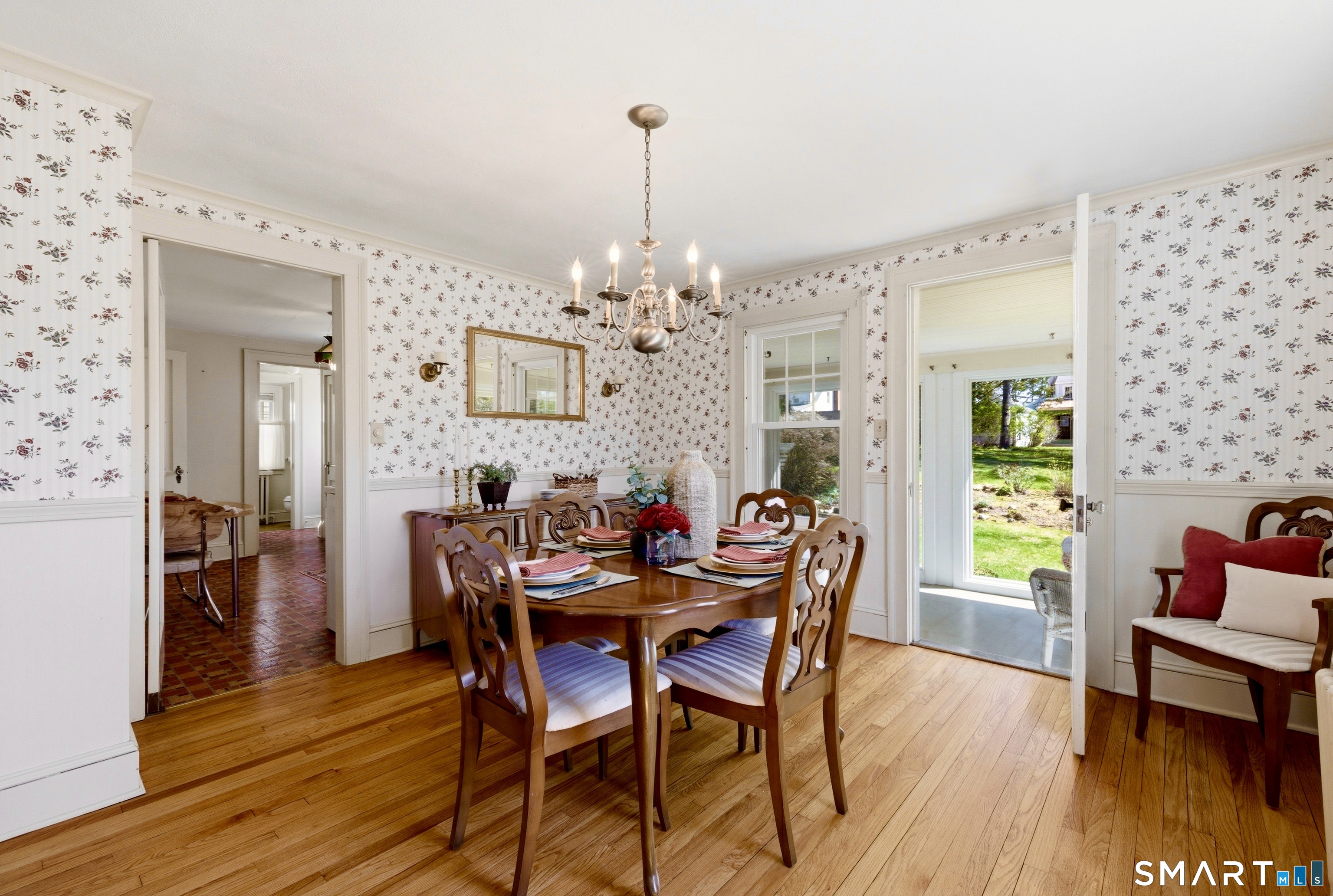 69 Warwick Street West Hartford CT 06119